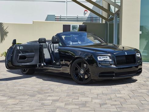 Certified 2016 Rolls-Royce Dawn image 6