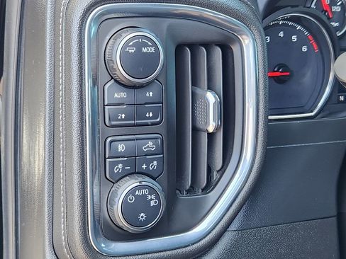 Used 2021 Chevrolet Silverado 1500 LT Trail Boss w/ LPO, Dark Essentials Package image 13