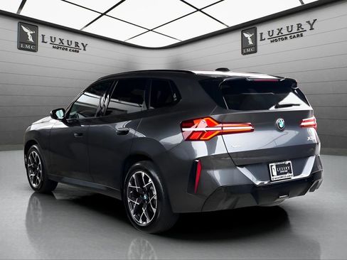 Used 2025 BMW X3 xDrive30i image 4