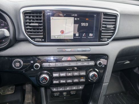 Used 2021 Kia Sportage EX w/ EX Technology Package image 14