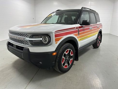 Used 2025 Ford Bronco Sport Free Wheeling w/ Convenience Package image 3