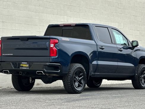 Used 2023 Chevrolet Silverado 1500 LT Trail Boss w/ LT Trail Boss Premium Package AWD/4WD image 4