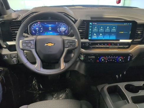 New 2026 Chevrolet Silverado 1500 LT image 16