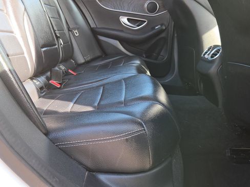 Used 2016 Mercedes-Benz C 300 Sedan image 17