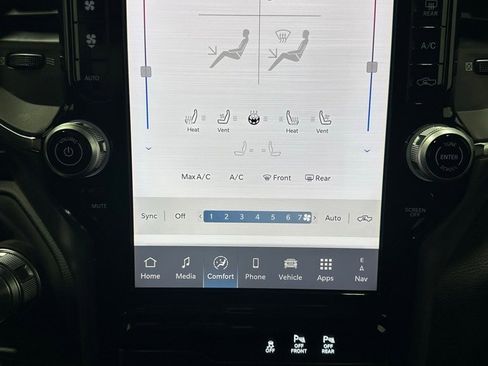 Used 2025 RAM 1500 Laramie image 29