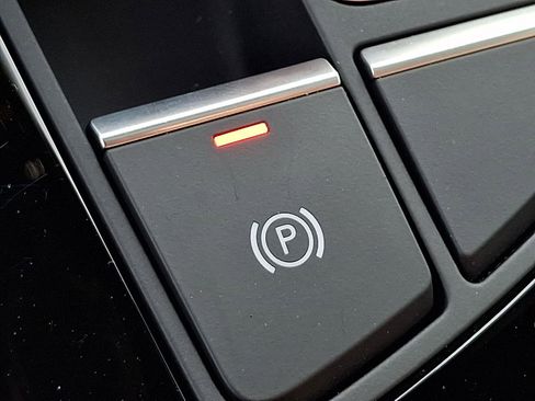 Used 2023 Audi A5 2.0T Premium Plus w/ Premium Plus image 25