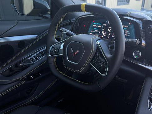 Used 2023 Chevrolet Corvette Stingray Premium Conv image 42