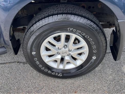 Used 2019 Nissan Frontier SV w/ Value Truck Package AWD/4WD image 13