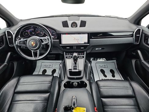 Used 2020 Porsche Cayenne AWD/4WD image 10