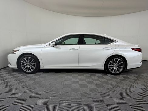 Used 2020 Lexus ES 350 w/ Premium Package image 2