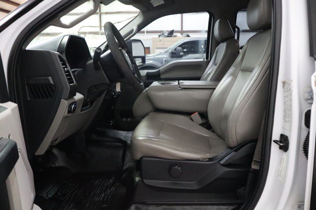 Used 2017 Ford F350 XL w/ Power Equipment Group RWD image 6