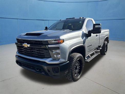 Used 2025 Chevrolet Silverado 2500 W/T AWD/4WD image 5