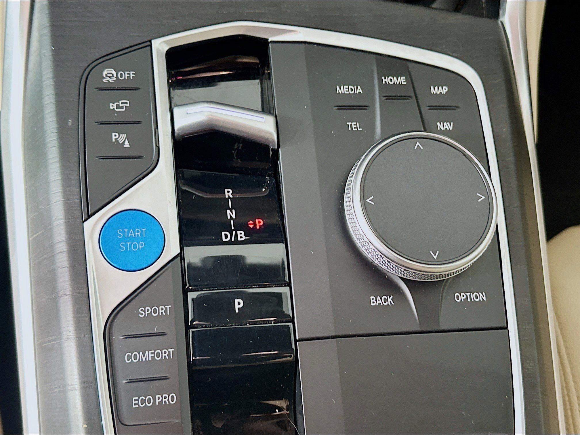 Used 2024 BMW i4 eDrive35 w/ Premium Package RWD image 25