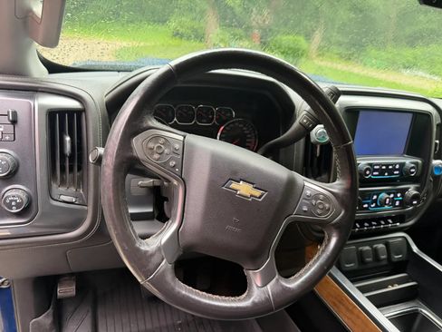 Used 2017 Chevrolet Silverado 3500 LTZ w/ Duramax Plus Package AWD/4WD image 30