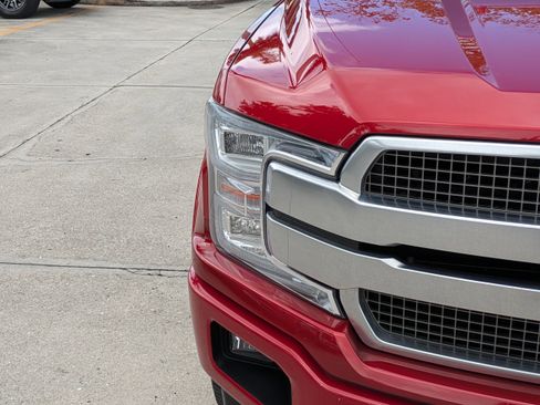 Certified 2020 Ford F150 Platinum w/ Equipment Group 701A Luxury AWD/4WD image 9