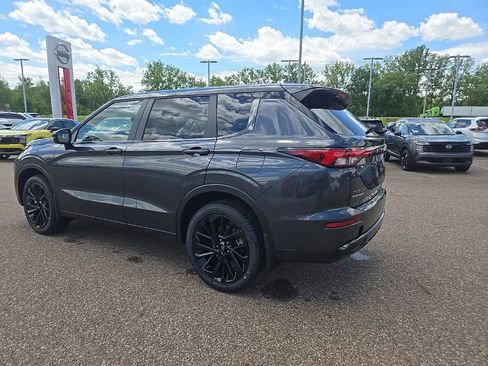 New 2026 Nissan Rogue SL AWD/4WD image 4