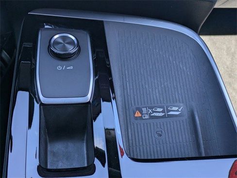 Certified 2025 Buick Enclave Preferred image 23