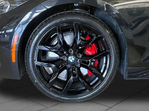 New 2026 BMW 330i xDrive Sedan w/ M Sport Package AWD/4WD image 11