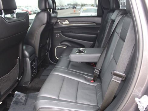 Used 2018 Jeep Grand Cherokee Summit w/ Platinum Series Group AWD/4WD image 26