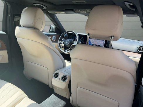Used 2021 Mercedes-Benz E 350 Sedan image 19