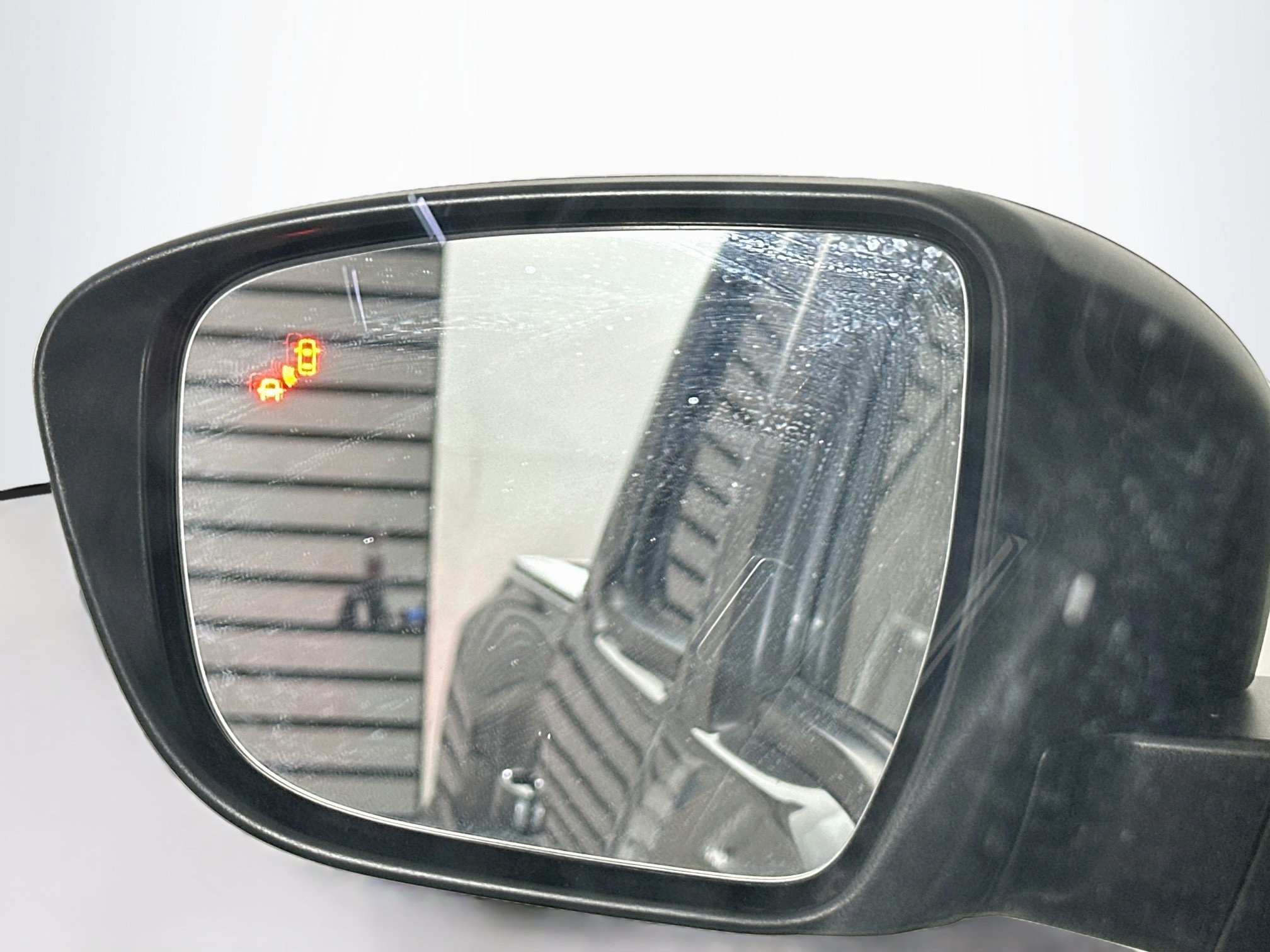 Used 2026 Nissan Frontier PRO-4X AWD/4WD image 16