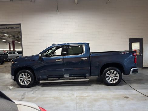 Used 2022 Chevrolet Silverado 1500 LTZ w/ Safety Package II image 2