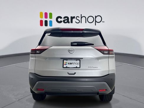 Used 2023 Nissan Rogue SV AWD/4WD image 4