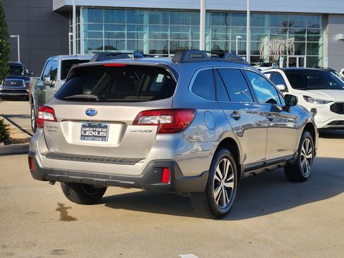 Used 2019 Subaru Outback 2.5i Limited image 7