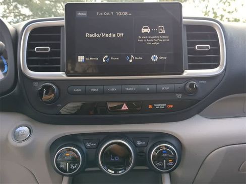 New 2026 Hyundai Venue SEL image 27