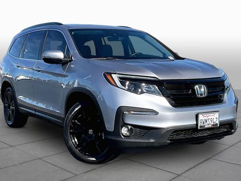 Used 2021 Honda Pilot Special Edition image 2