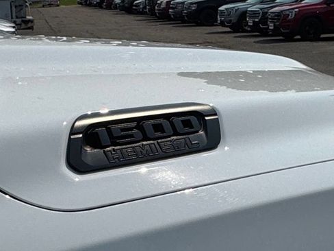 Used 2022 RAM 1500 Big Horn AWD/4WD image 36