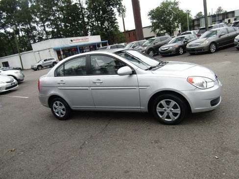 Used 2008 Hyundai Accent GLS FWD image 8