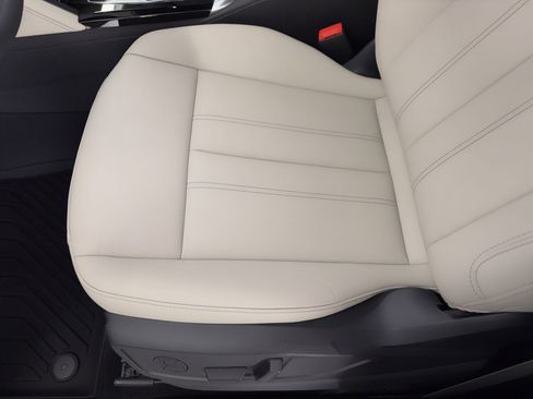 New 2026 Audi Q5 Premium Plus image 16