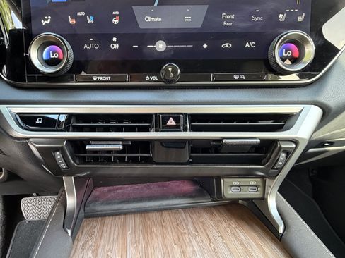 Certified 2025 Lexus RX 350 Premium Plus w/ Accessory Package (Z1) FWD image 24