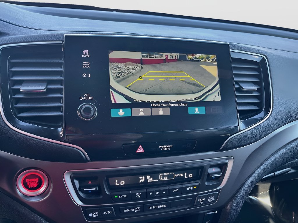 Used 2025 Honda Passport EX-L image 13