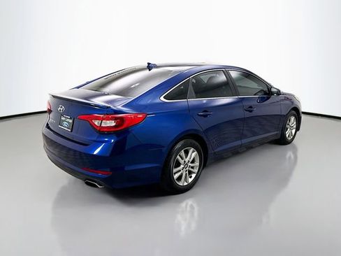 Used 2017 Hyundai Sonata SE image 7