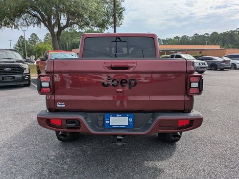 Used 2021 Jeep Gladiator Overland AWD/4WD image 5