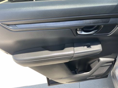 Certified 2025 Honda CR-V LX image 16