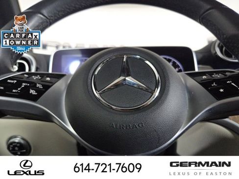 Used 2024 Mercedes-Benz GLC 300 4MATIC image 25