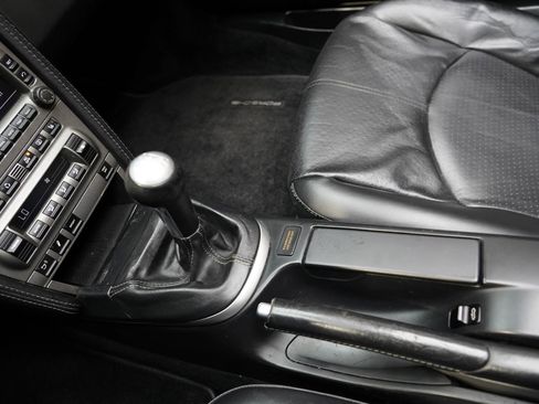 Used 2006 Porsche 911 Carrera 4S image 62