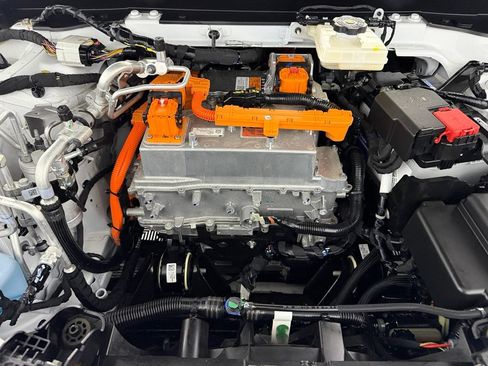 Used 2024 Honda Prologue Touring image 35