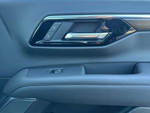 New 2026 Chevrolet Tahoe High Country image 24