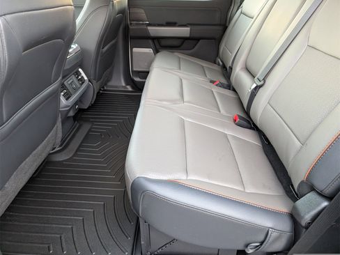 New 2025 Ford F150 Lariat w/ Equipment Group 502A High image 30