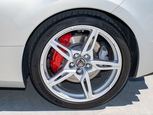 Used 2023 Chevrolet Corvette Stingray Coupe w/ Z51 Performance Package image 33