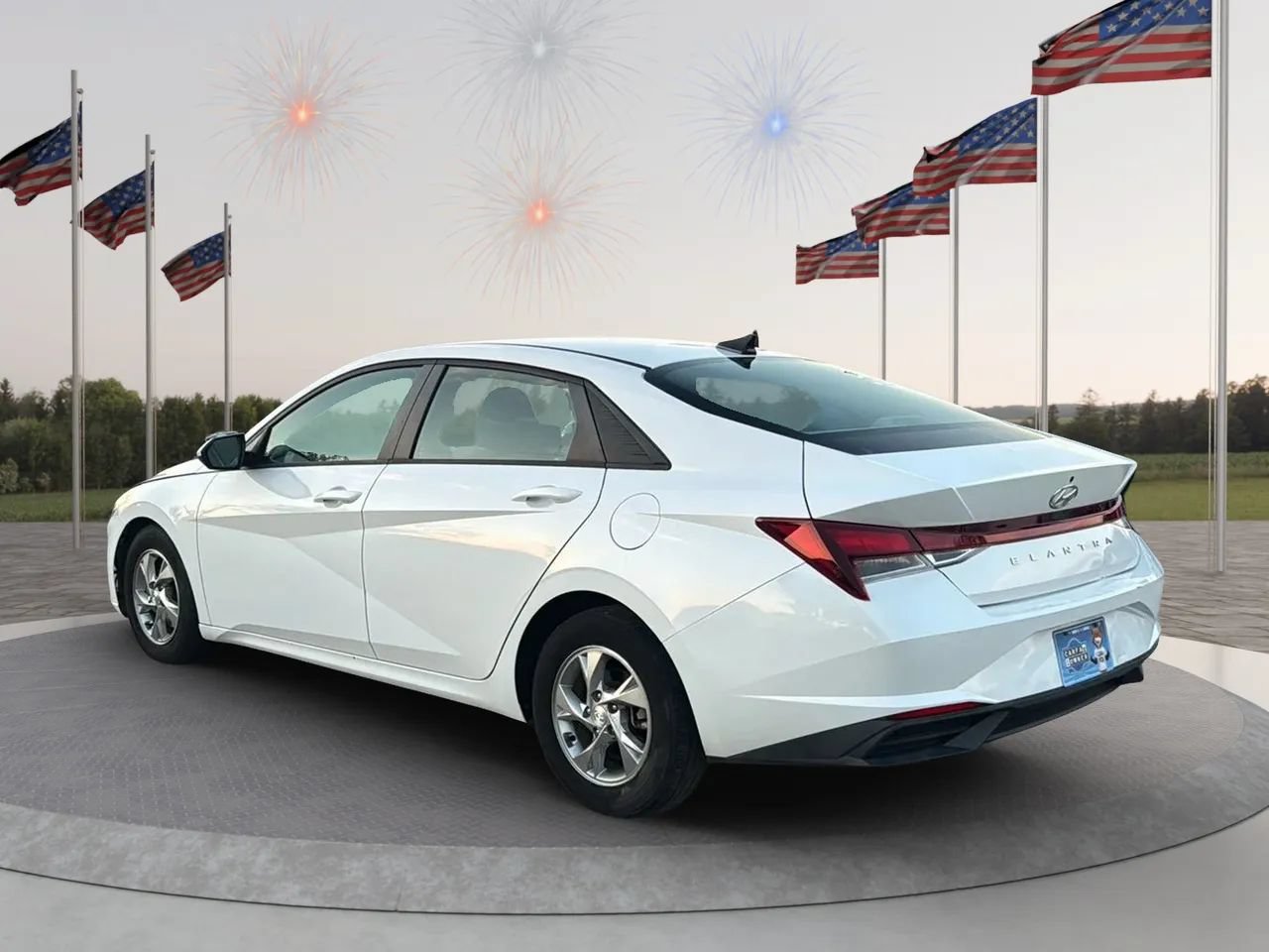 Used 2021 Hyundai Elantra SE FWD image 7