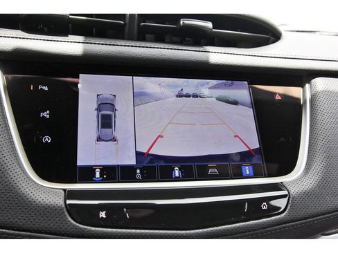 New 2026 Cadillac XT5 Premium Luxury w/ Driver Assist Package FWD image 17