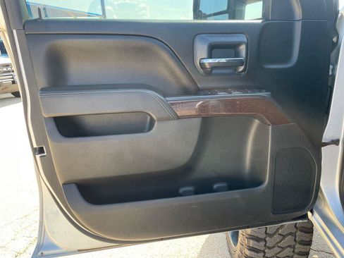 Used 2015 GMC Sierra 1500 SLE w/ Texas SLE Value Package RWD image 10