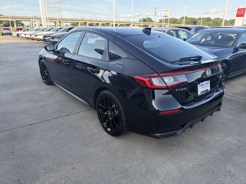 Certified 2025 Honda Civic Sport image 7