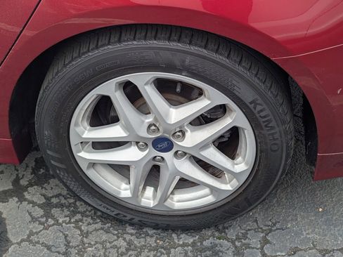 Used 2016 Ford Fusion SE image 20