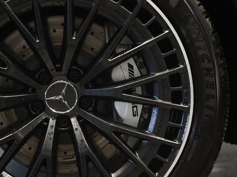 New 2026 Mercedes-Benz GLC 43 AMG 4MATIC image 12